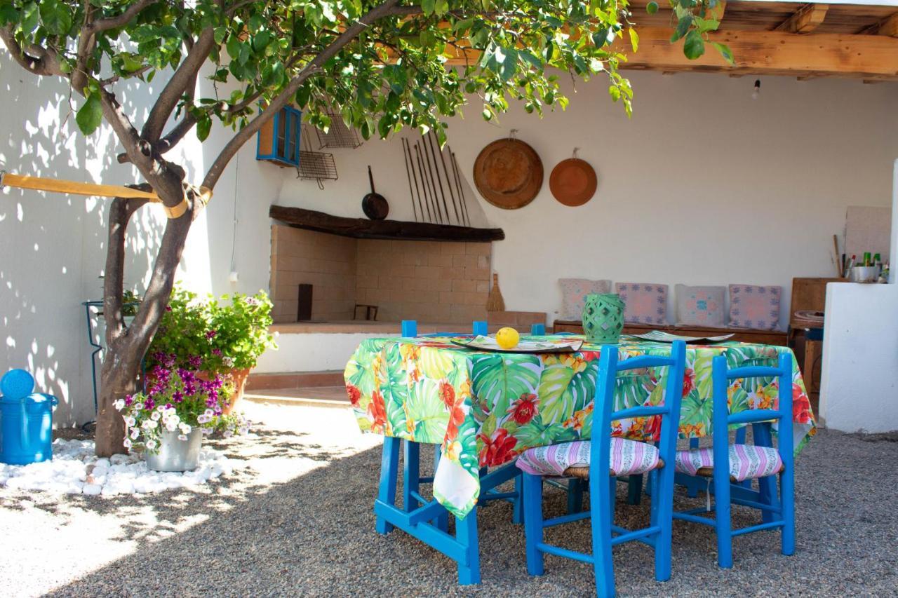B&B Ziu Anacletu Villaputzu Exterior foto
